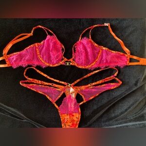 Victoria’s Secret 36B VERY SEXY Low Cut Demi Bra & Panty Set Orange w/ Pink Lace